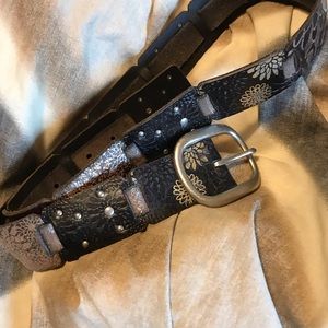 Accessories - Genuine leather belt Accessories - Genuine leather belt